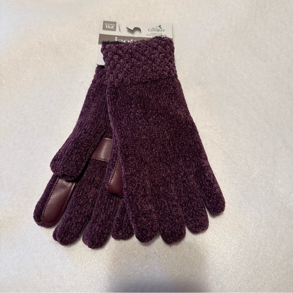 Women’s Isotoner Gloves